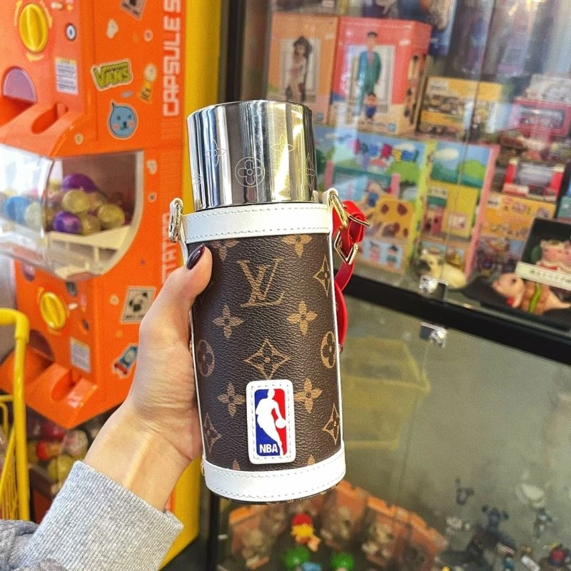 Elegant Louis Vuitton Cups 262755