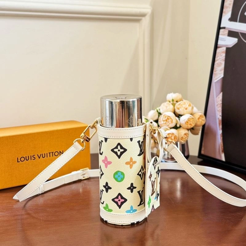 Louis Vuitton Cups Contemporary 262757
