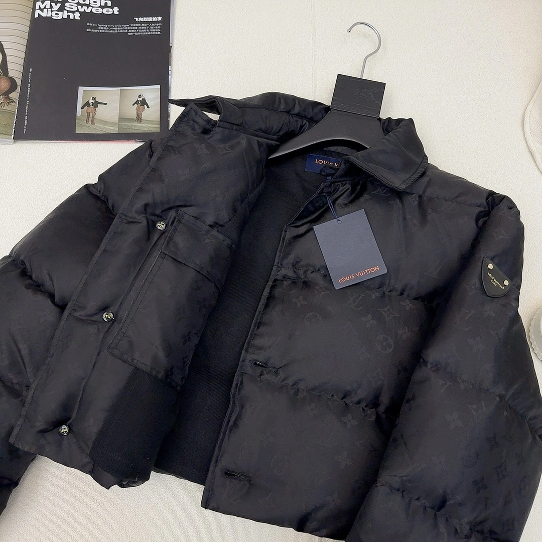 MultiPurpose Louis Vuitton Down Jackets 139485
