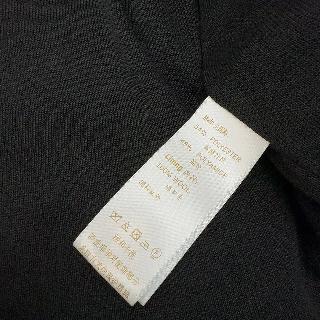 MultiPurpose Louis Vuitton Down Jackets 139485