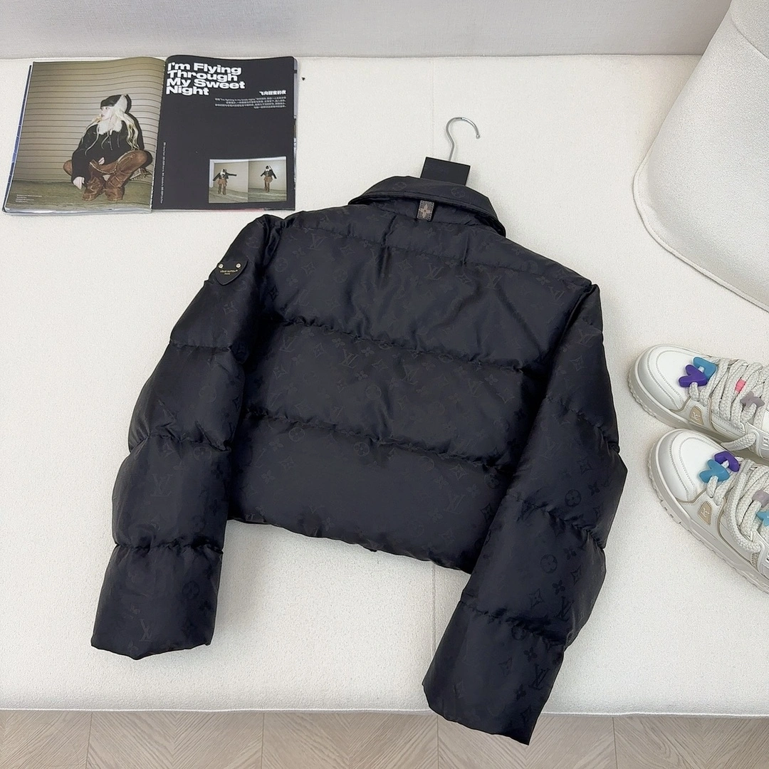 MultiPurpose Louis Vuitton Down Jackets 139485