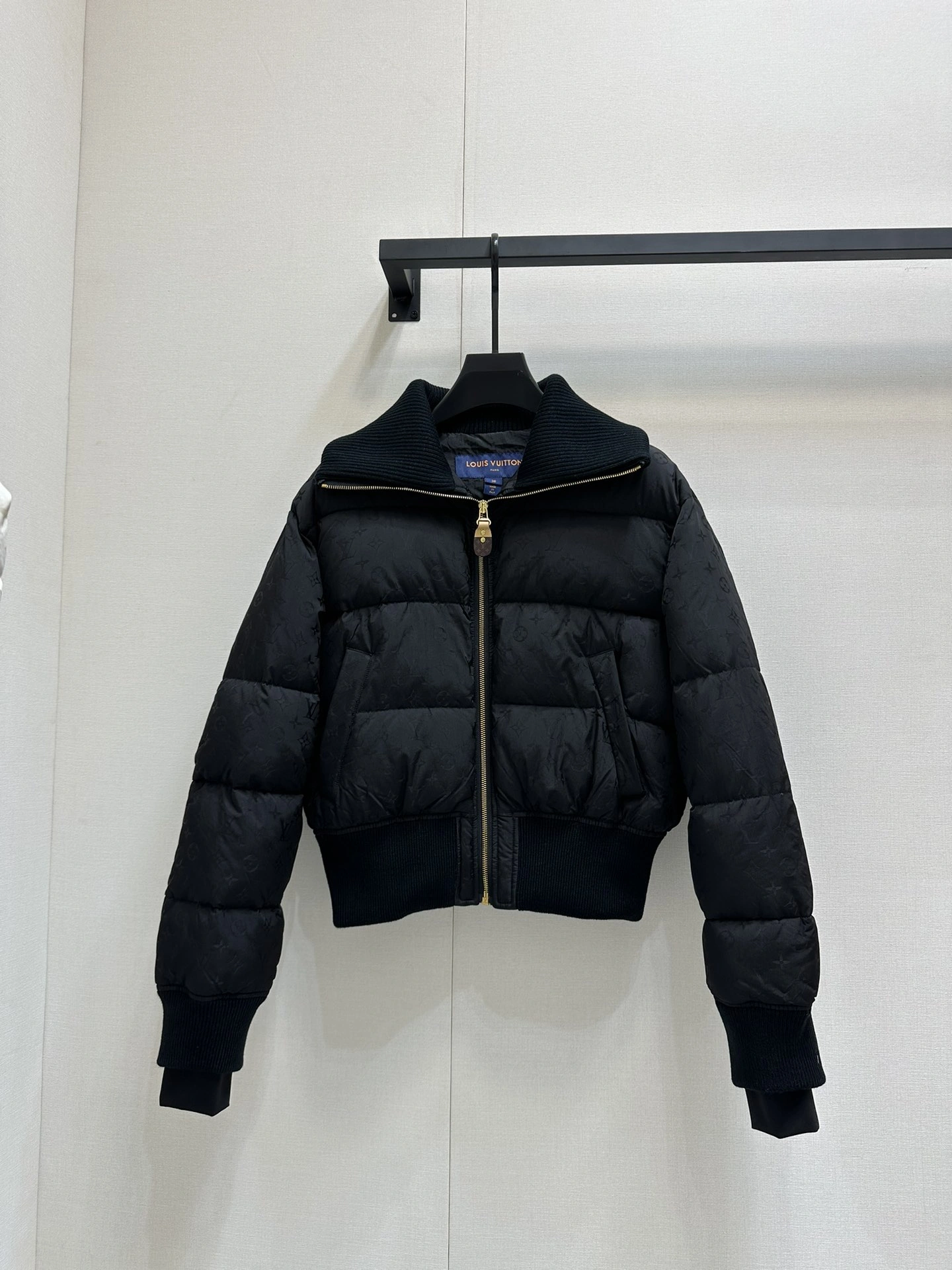 Louis Vuitton Down Jackets Soft 139484