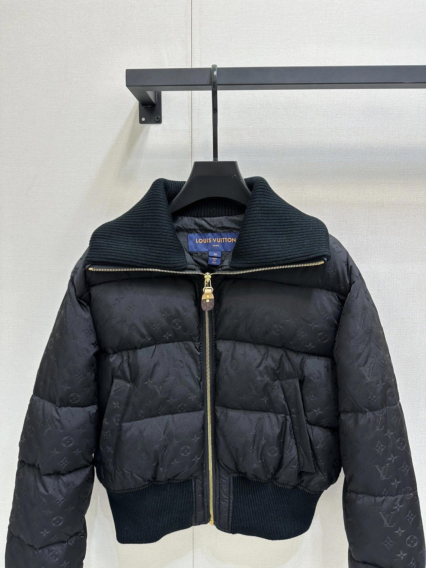 Louis Vuitton Down Jackets Soft 139484
