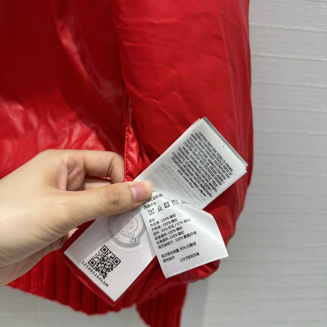 SoftTouch Louis Vuitton Down Jackets 139477