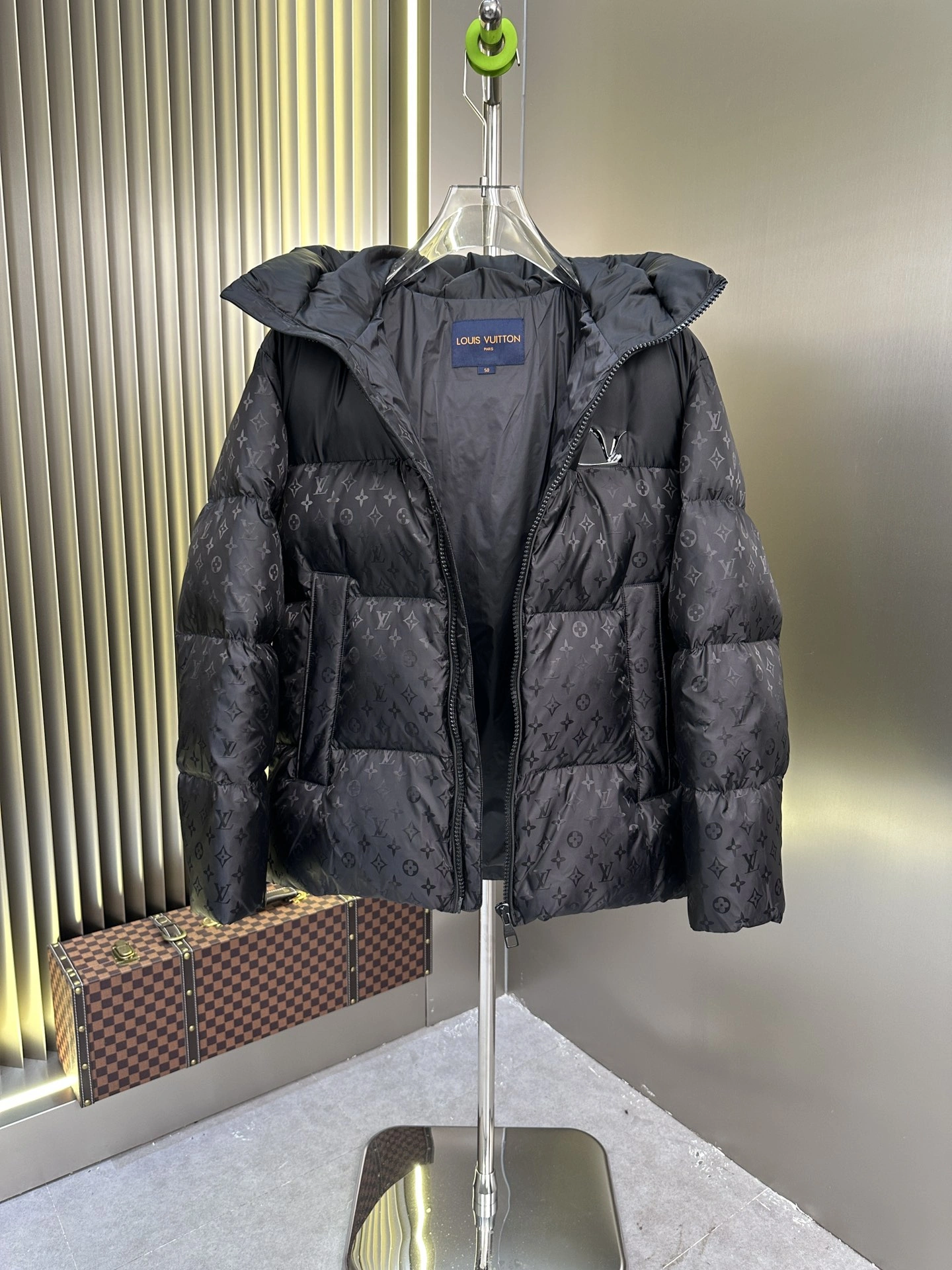 Louis Vuitton Down Jackets SmoothTexture 139461