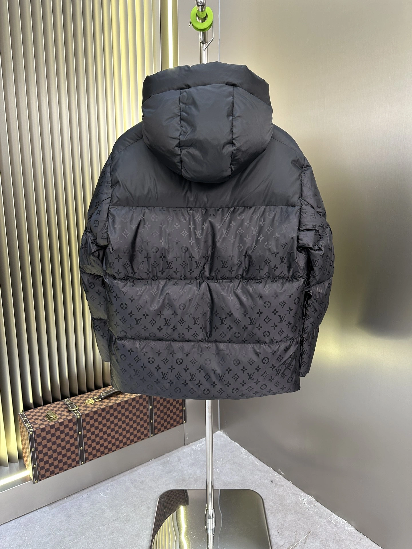 Louis Vuitton Down Jackets SmoothTexture 139461