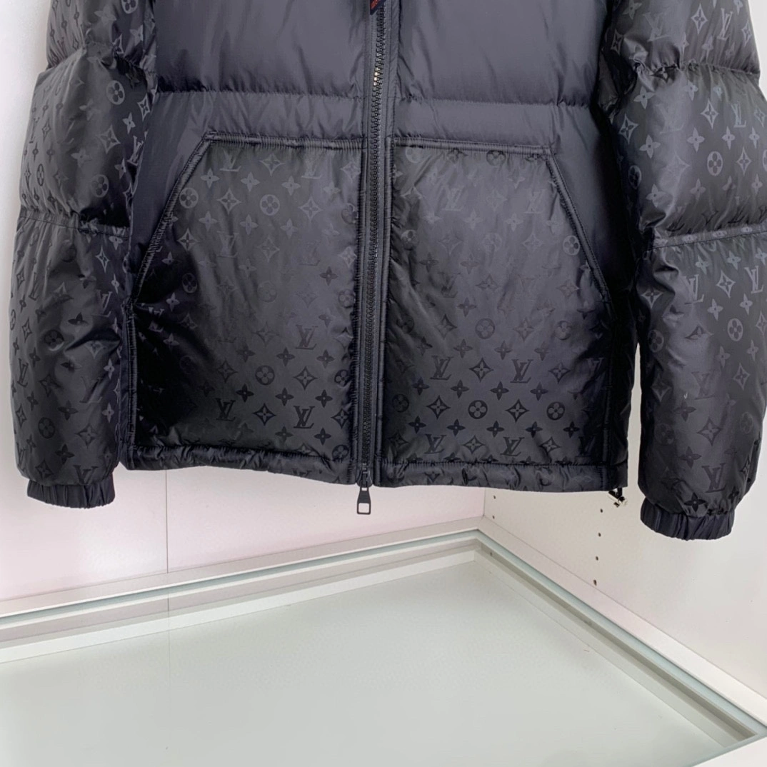 OdorResistant Louis Vuitton Down Jackets 139465