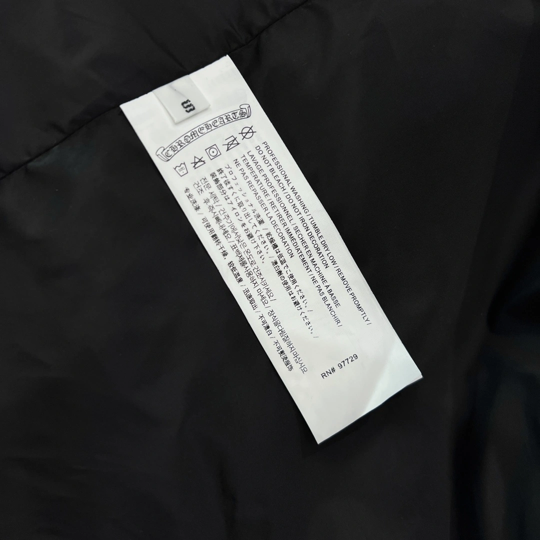 Breathable Louis Vuitton Down Jackets 139466