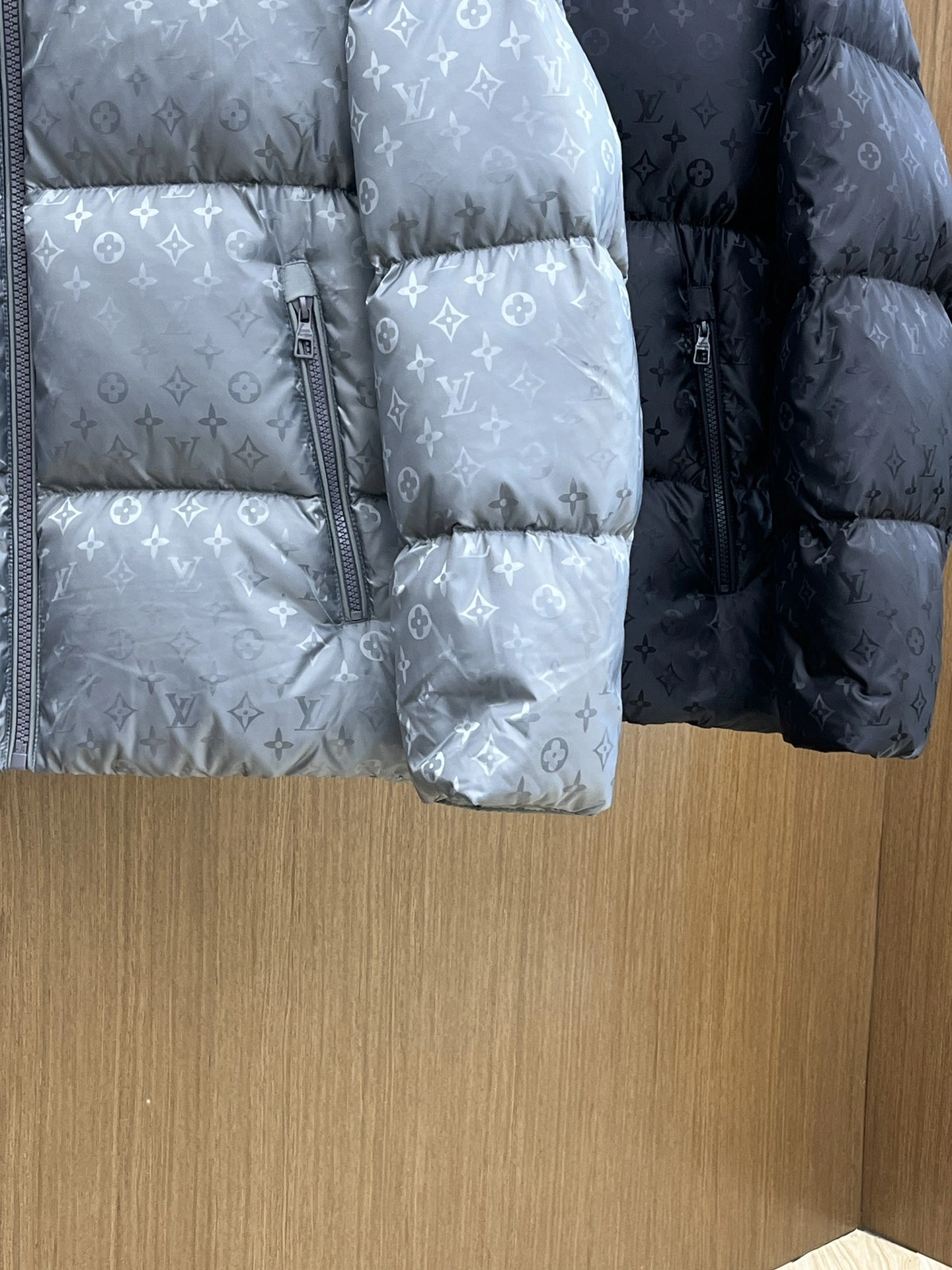 Trendsetting Louis Vuitton Down Jackets 139479
