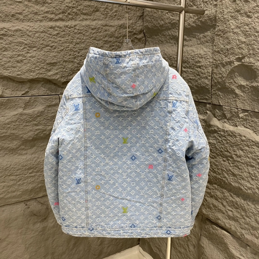 Comfortable Louis Vuitton Down Jackets 139475