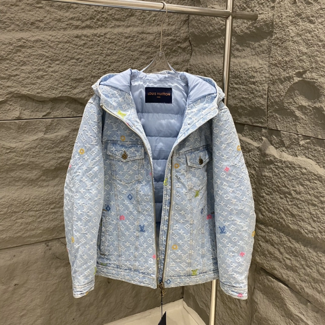 Comfortable Louis Vuitton Down Jackets 139475