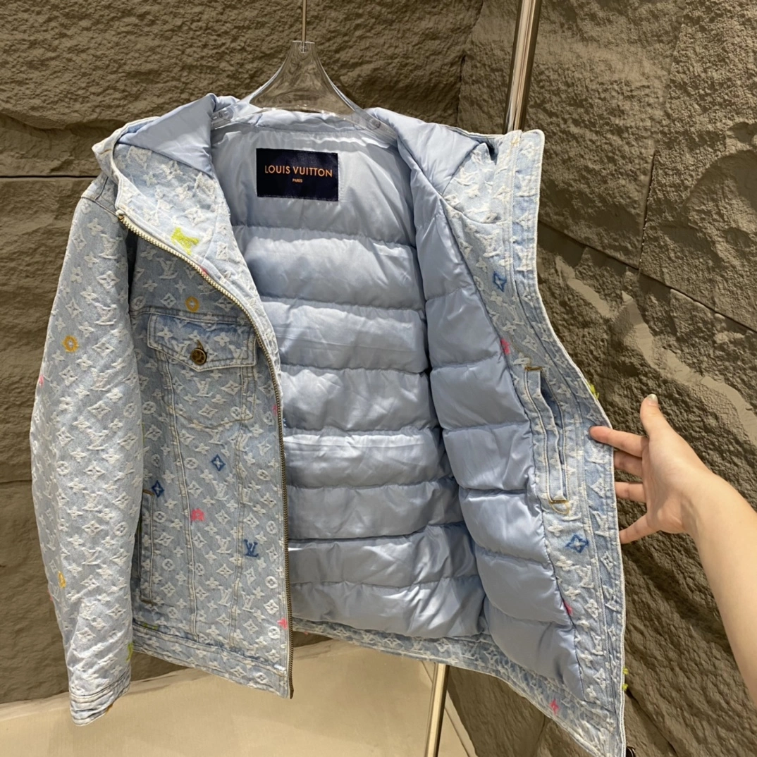 Comfortable Louis Vuitton Down Jackets 139475