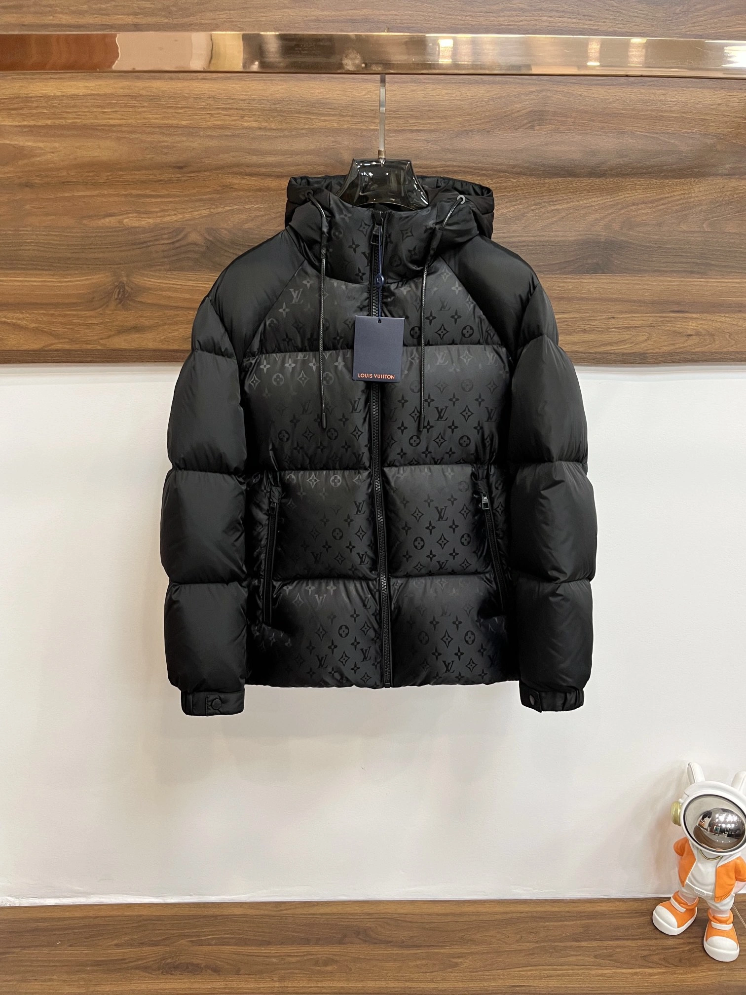 Louis Vuitton Down Jackets BestValue 139463