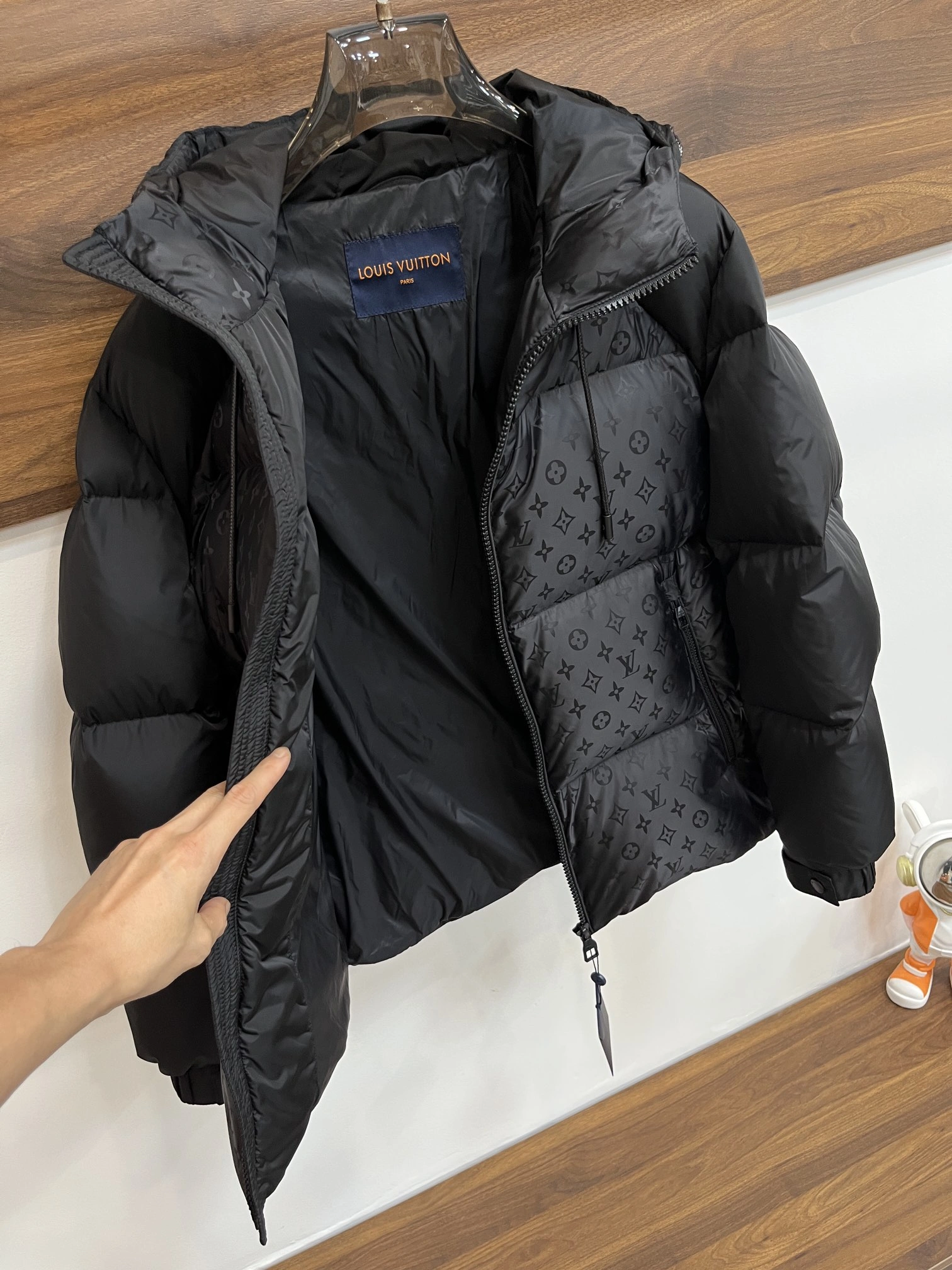 Louis Vuitton Down Jackets BestValue 139463