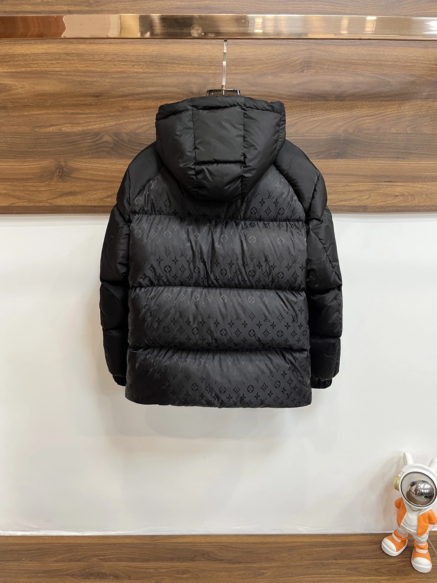 Louis Vuitton Down Jackets BestValue 139463