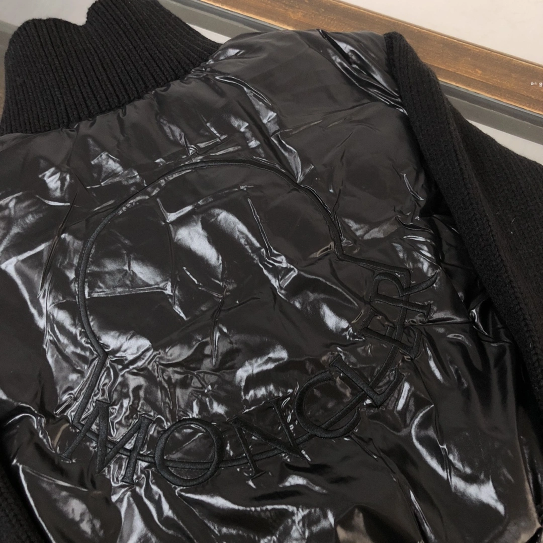 Practical Louis Vuitton Down Jackets 139462
