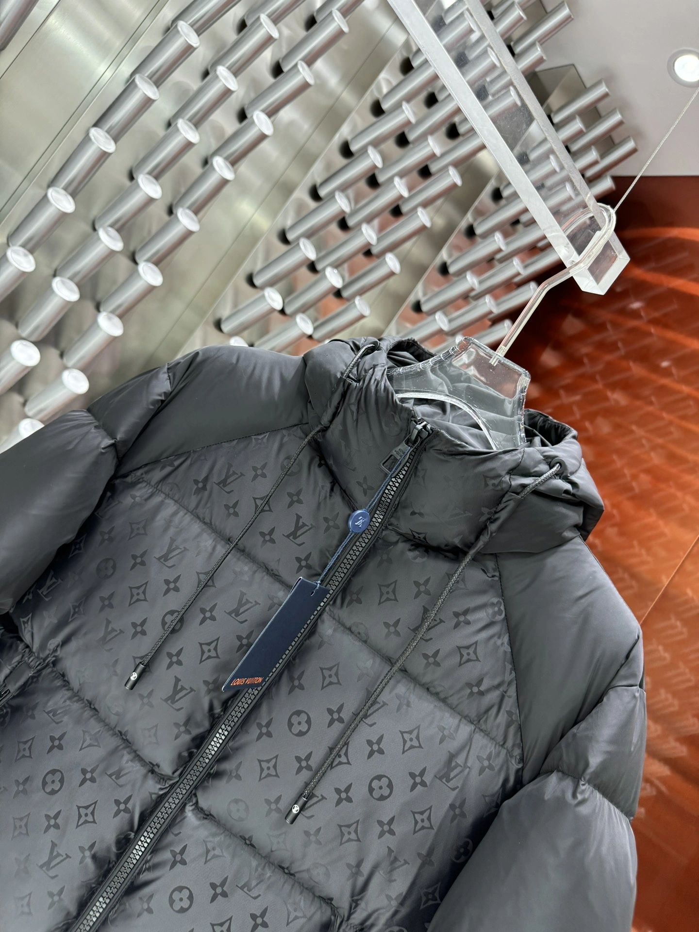 Louis Vuitton Down Jackets Attractive 139452