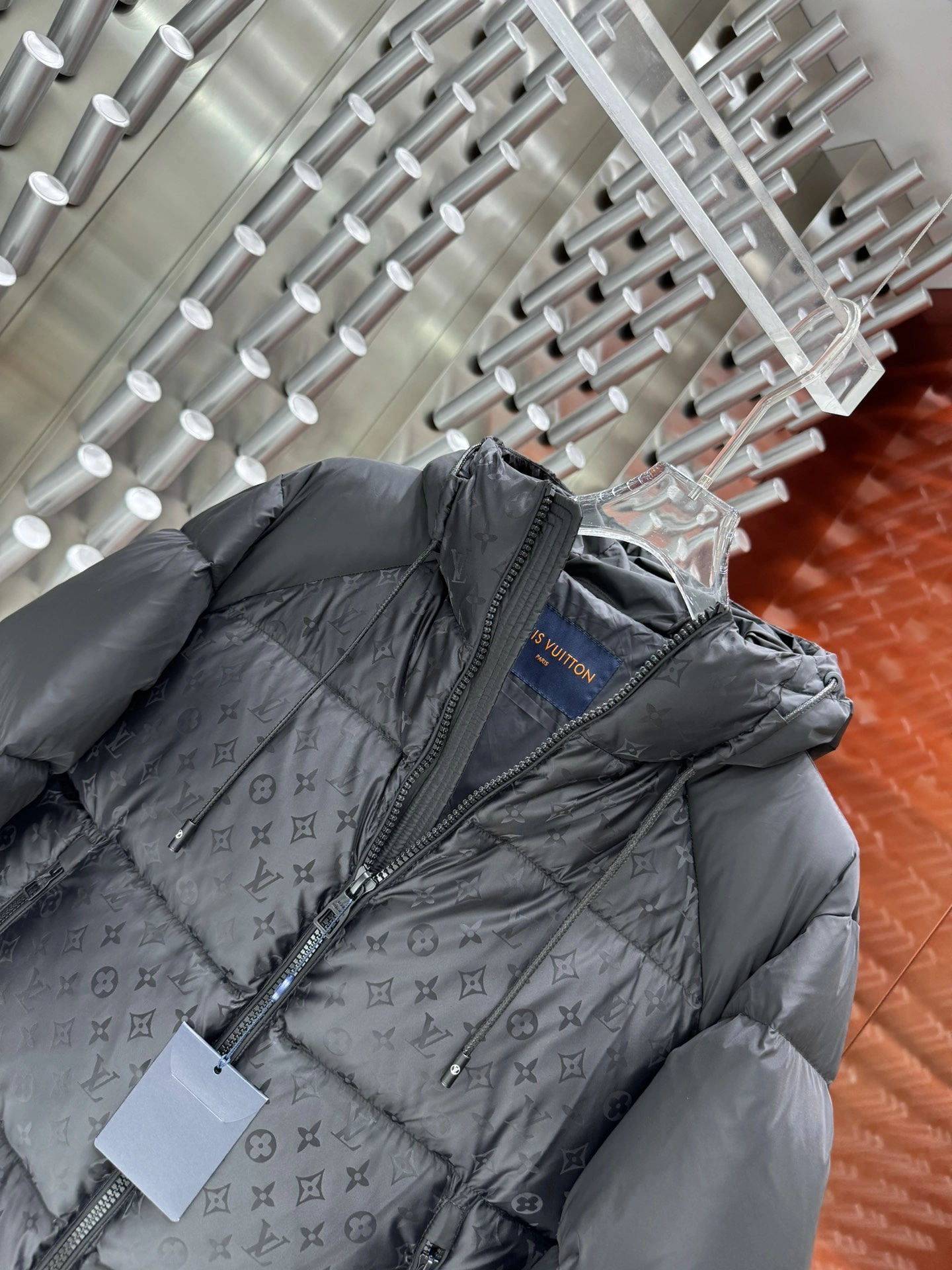 Louis Vuitton Down Jackets Attractive 139452