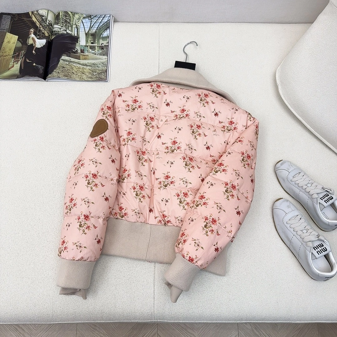Stylish Louis Vuitton Down Jackets 139454