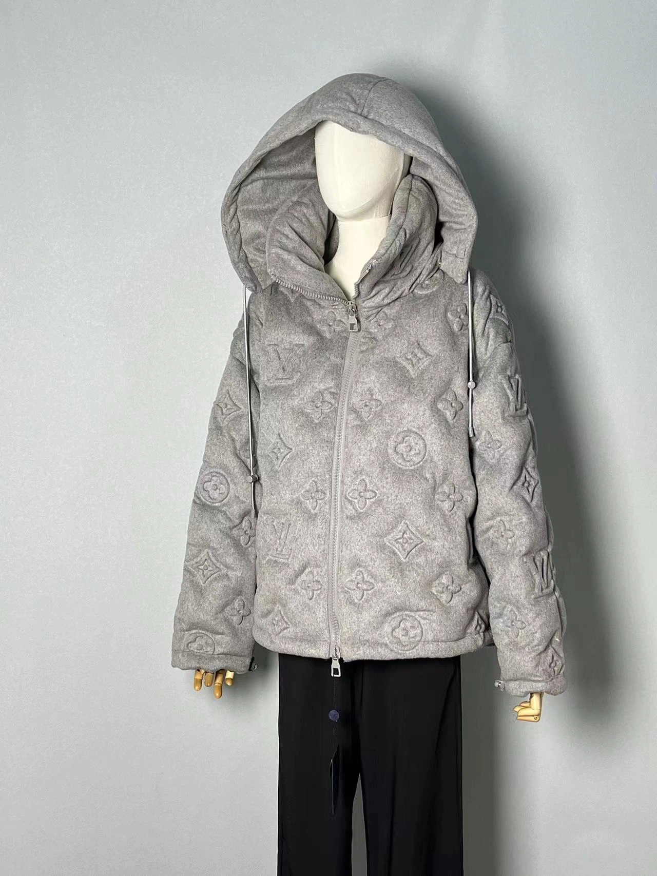 Louis Vuitton Down Jackets Breathable 139445