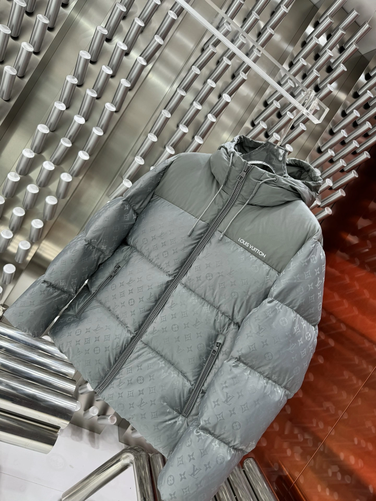 TopPick Louis Vuitton Down Jackets 139444