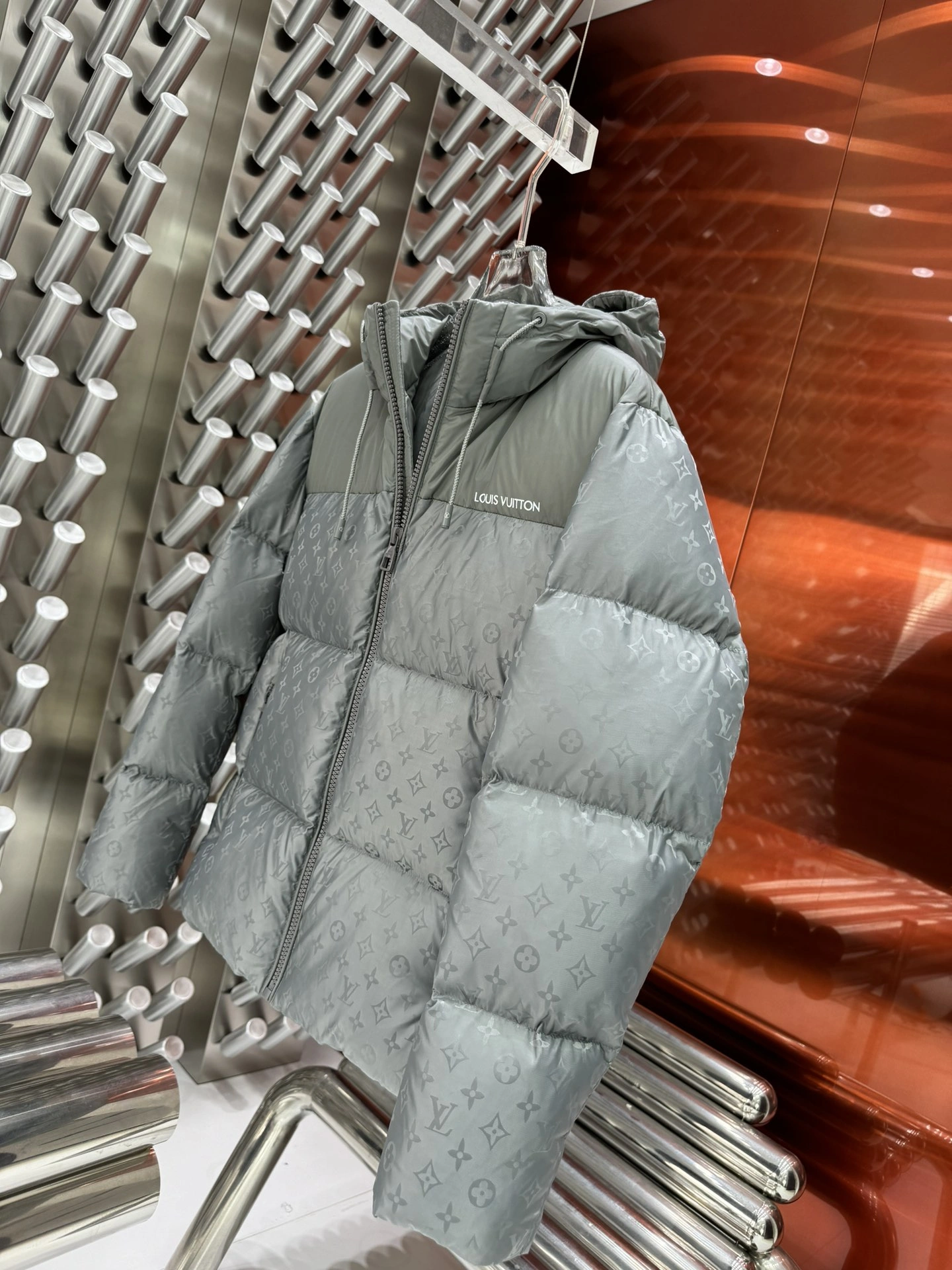 TopPick Louis Vuitton Down Jackets 139444