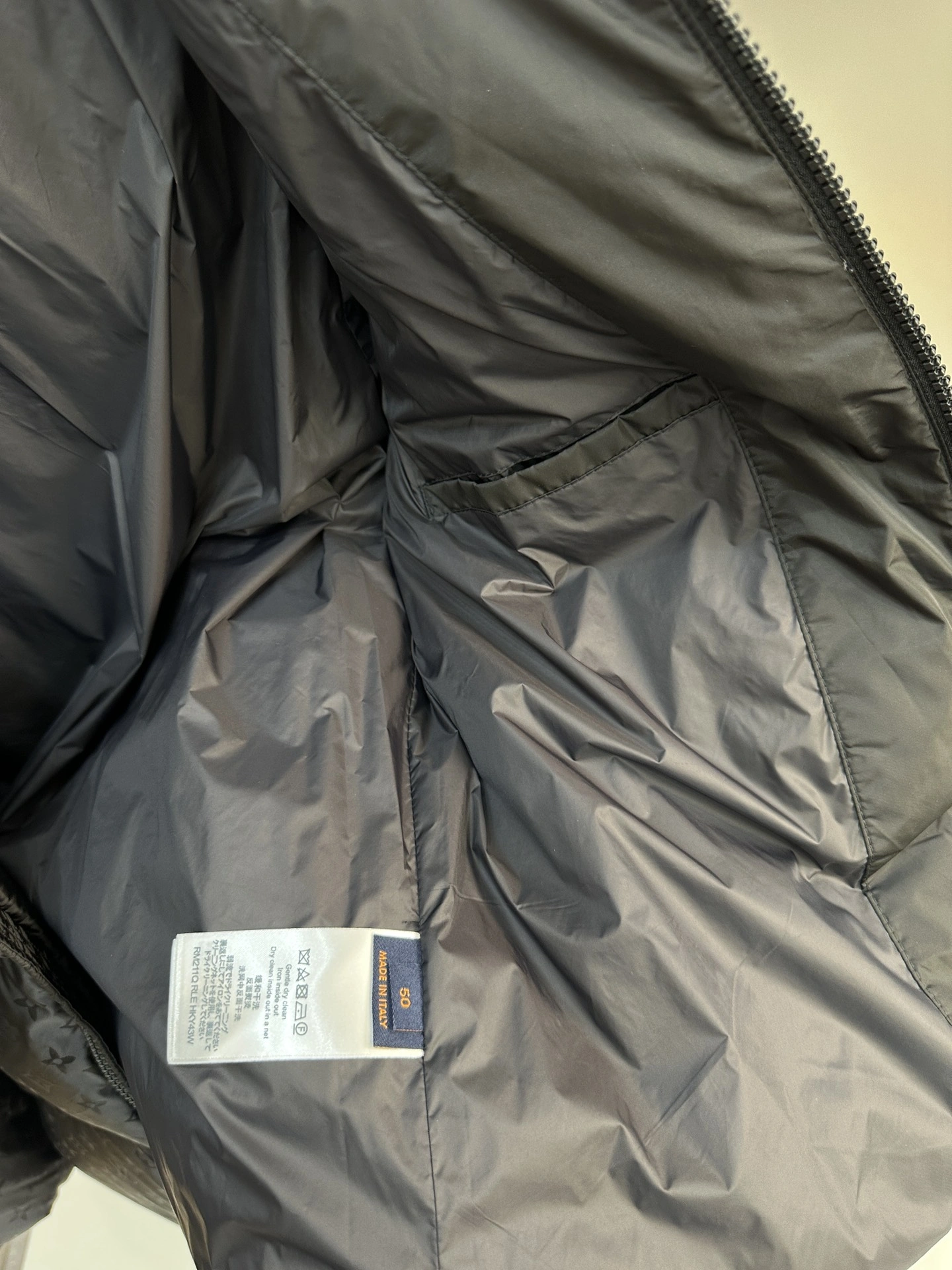 Louis Vuitton Down Jackets Trendy 139443