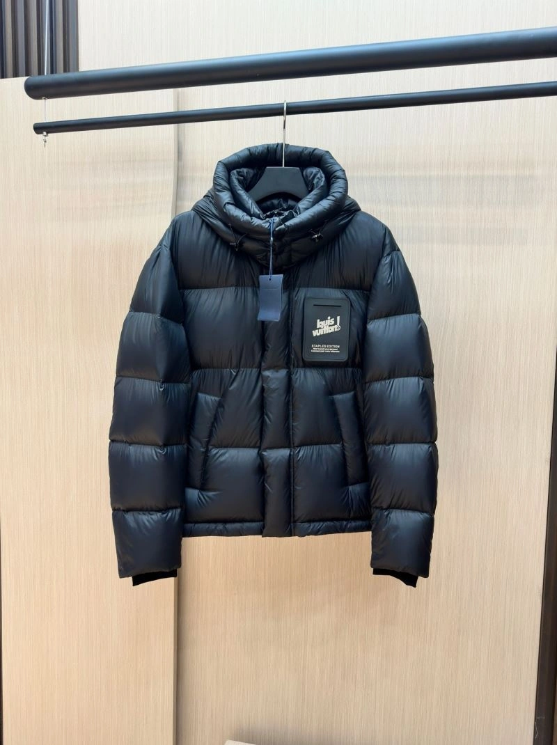 Lightweight Louis Vuitton Down Jackets 139405