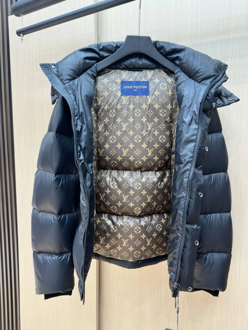 Lightweight Louis Vuitton Down Jackets 139405