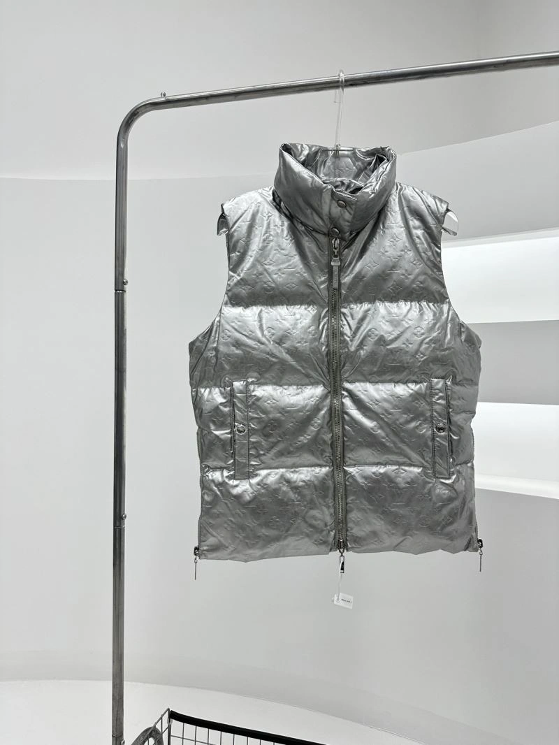 Louis Vuitton Down Jackets Stylish 139401