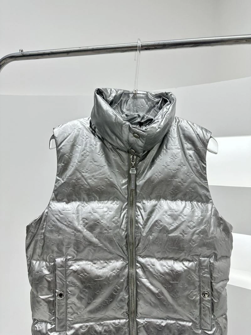 Louis Vuitton Down Jackets Stylish 139401