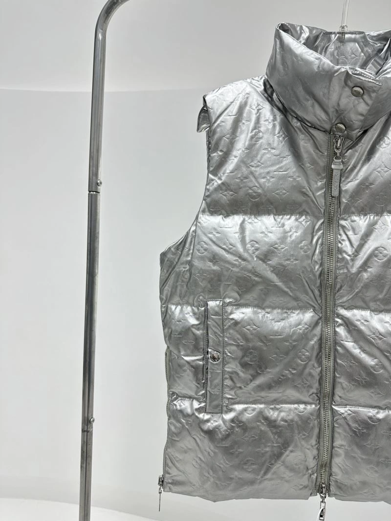 Louis Vuitton Down Jackets Stylish 139401