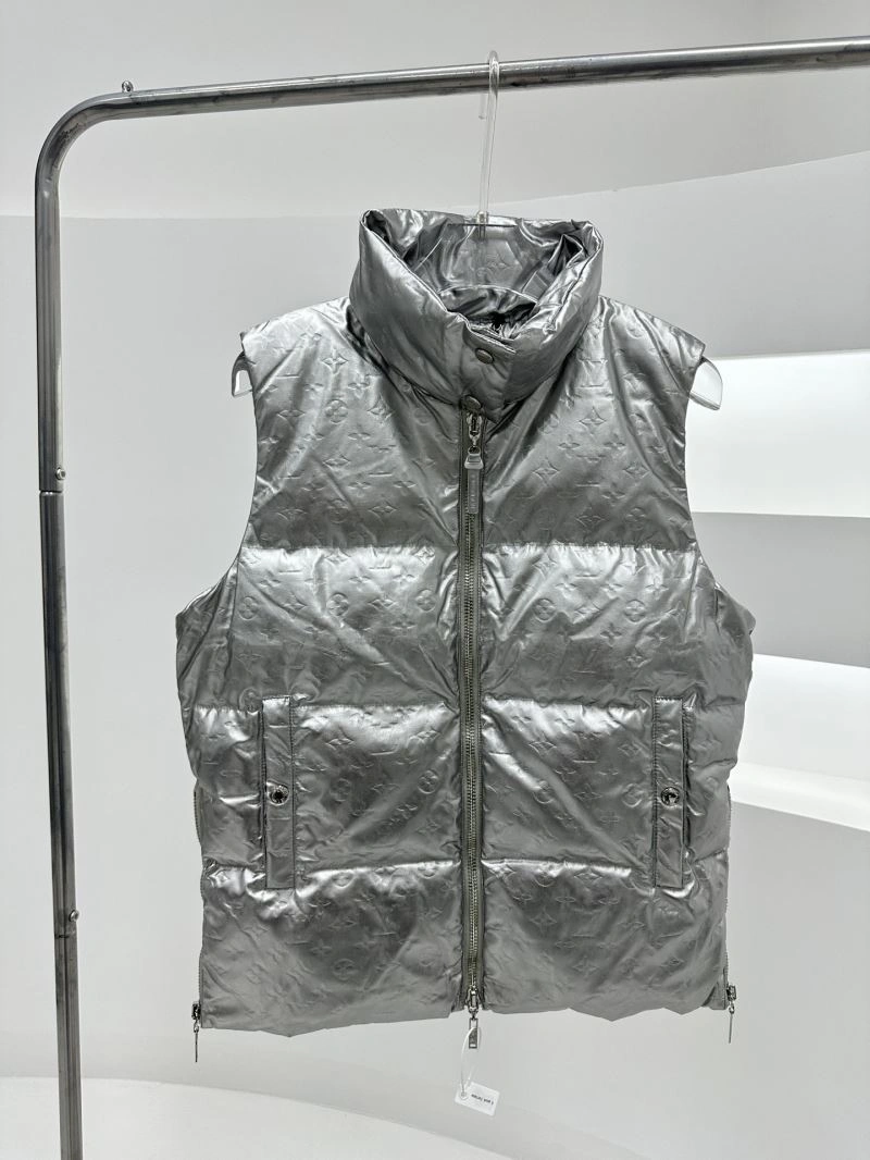 Louis Vuitton Down Jackets Stylish 139401