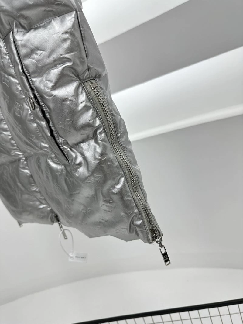 Louis Vuitton Down Jackets Stylish 139401