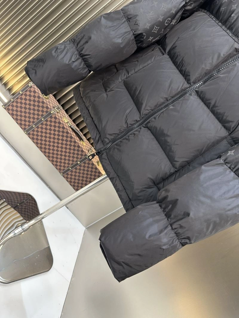 Lightweight Louis Vuitton Down Jackets 139387