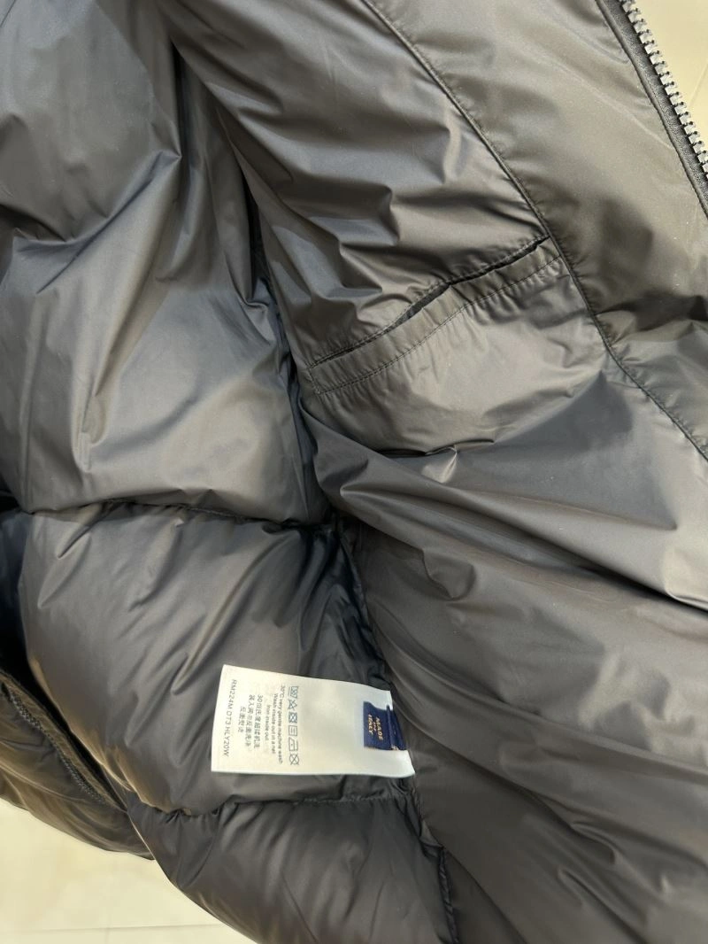 Lightweight Louis Vuitton Down Jackets 139387