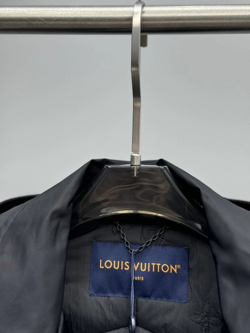 Sustainable Louis Vuitton Down Jackets 139392