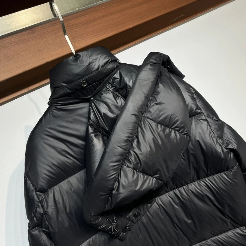 Compact Louis Vuitton Down Jackets 139385