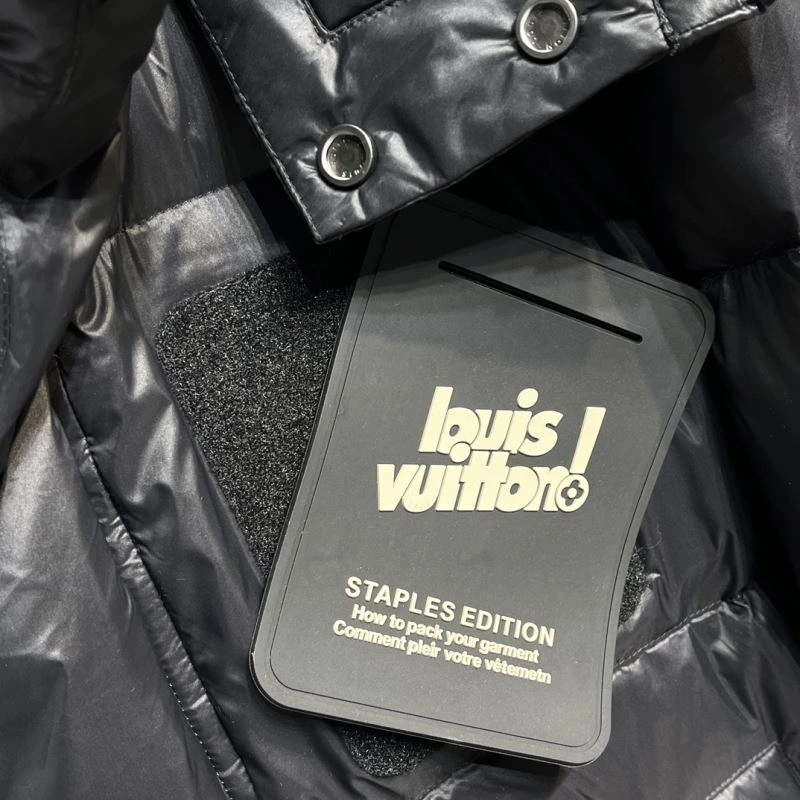 Compact Louis Vuitton Down Jackets 139385