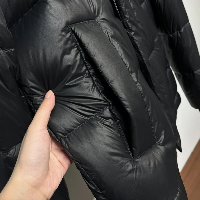 Compact Louis Vuitton Down Jackets 139385