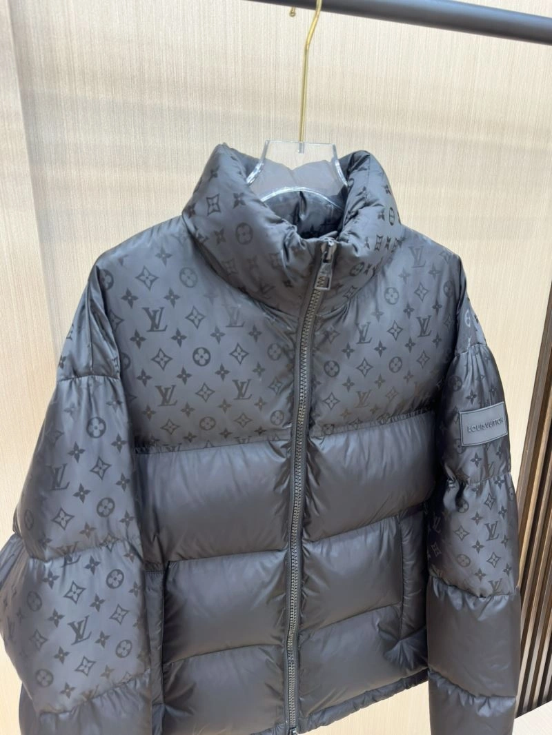 Louis Vuitton Down Jackets GoodFit 139381