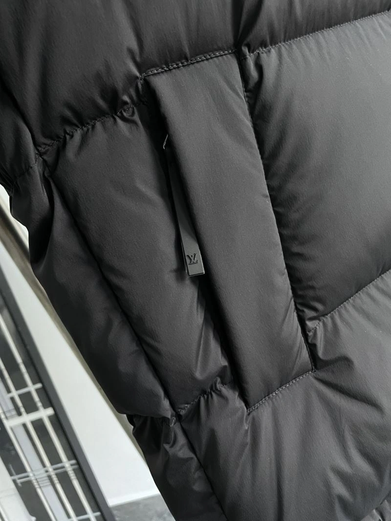 Timeless Louis Vuitton Down Jackets 139378
