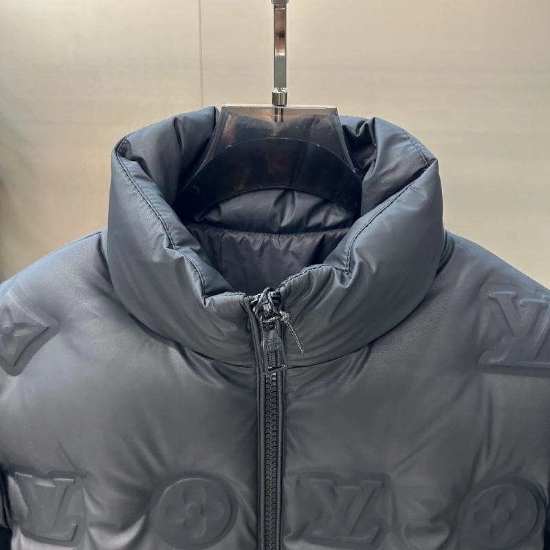 Comfortable Louis Vuitton Down Jackets 139367