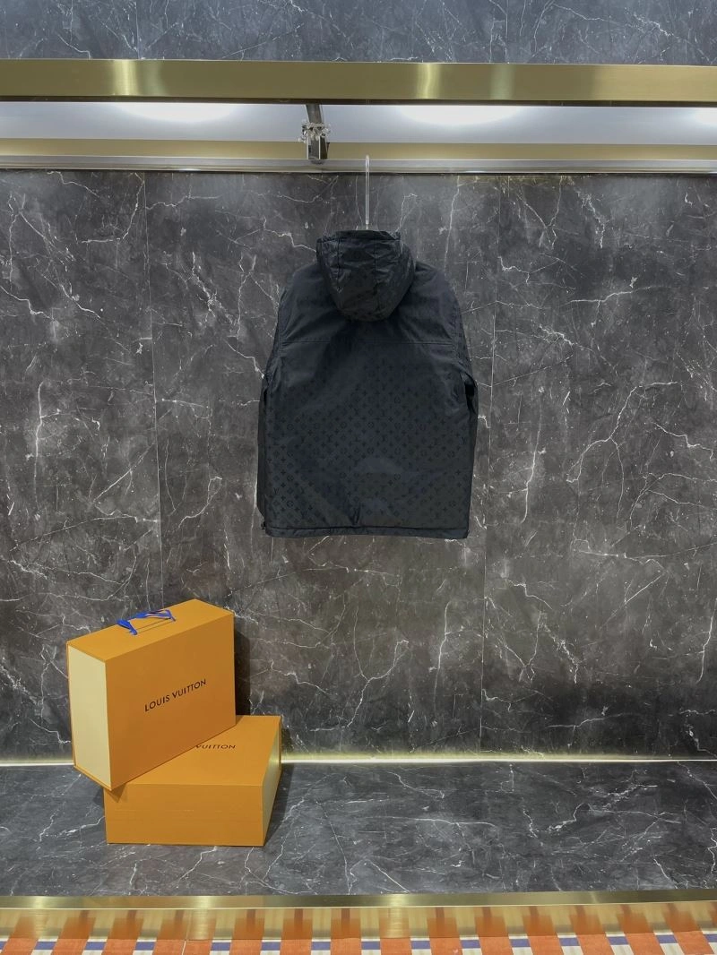 ModernLook Louis Vuitton Down Jackets 139361