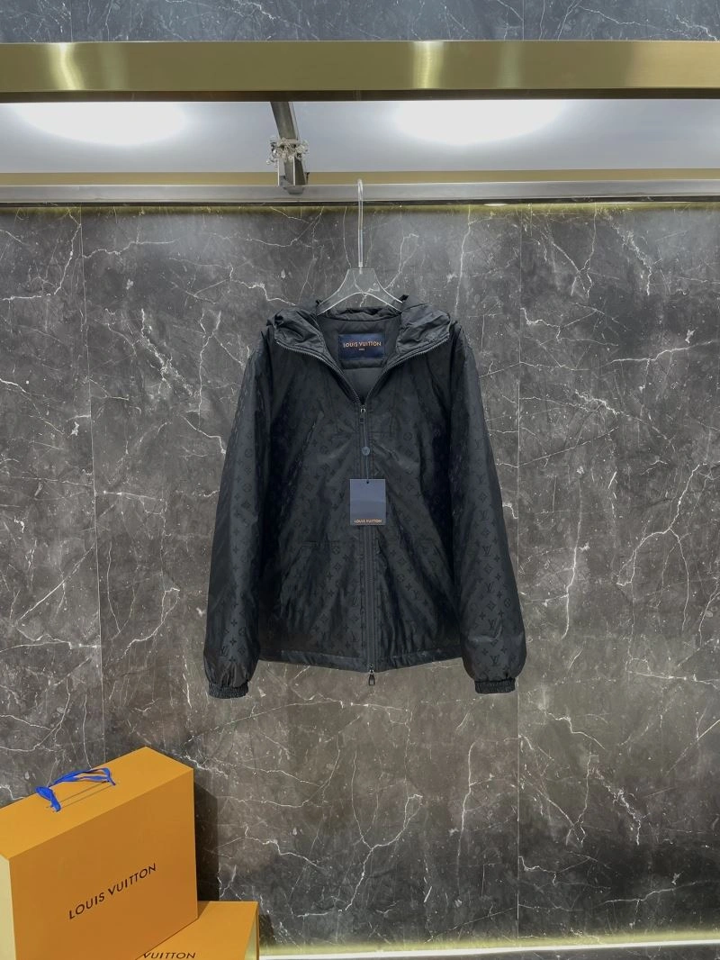 ModernLook Louis Vuitton Down Jackets 139361