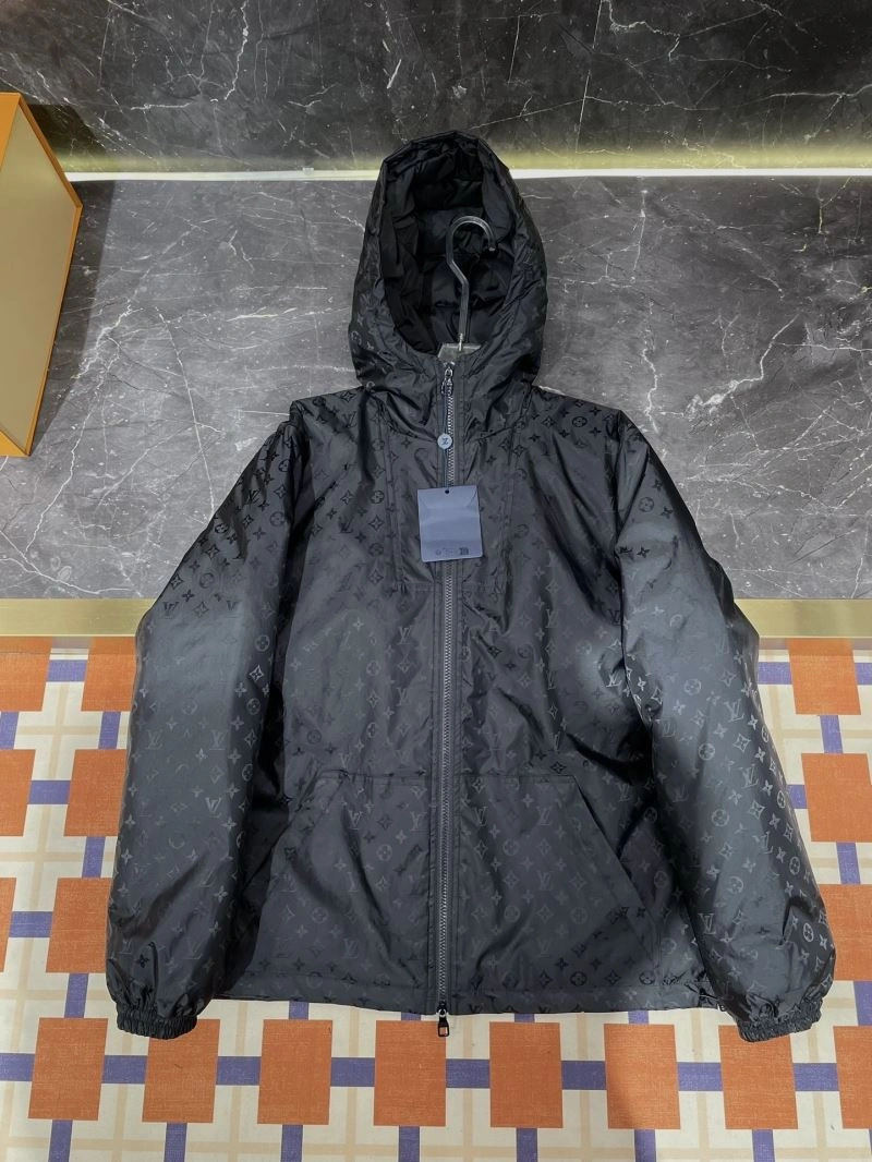 ModernLook Louis Vuitton Down Jackets 139361
