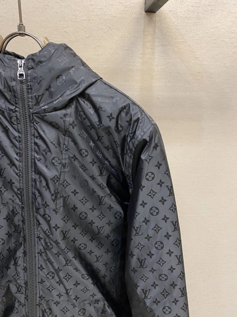 Stretchable Louis Vuitton Down Jackets 139277