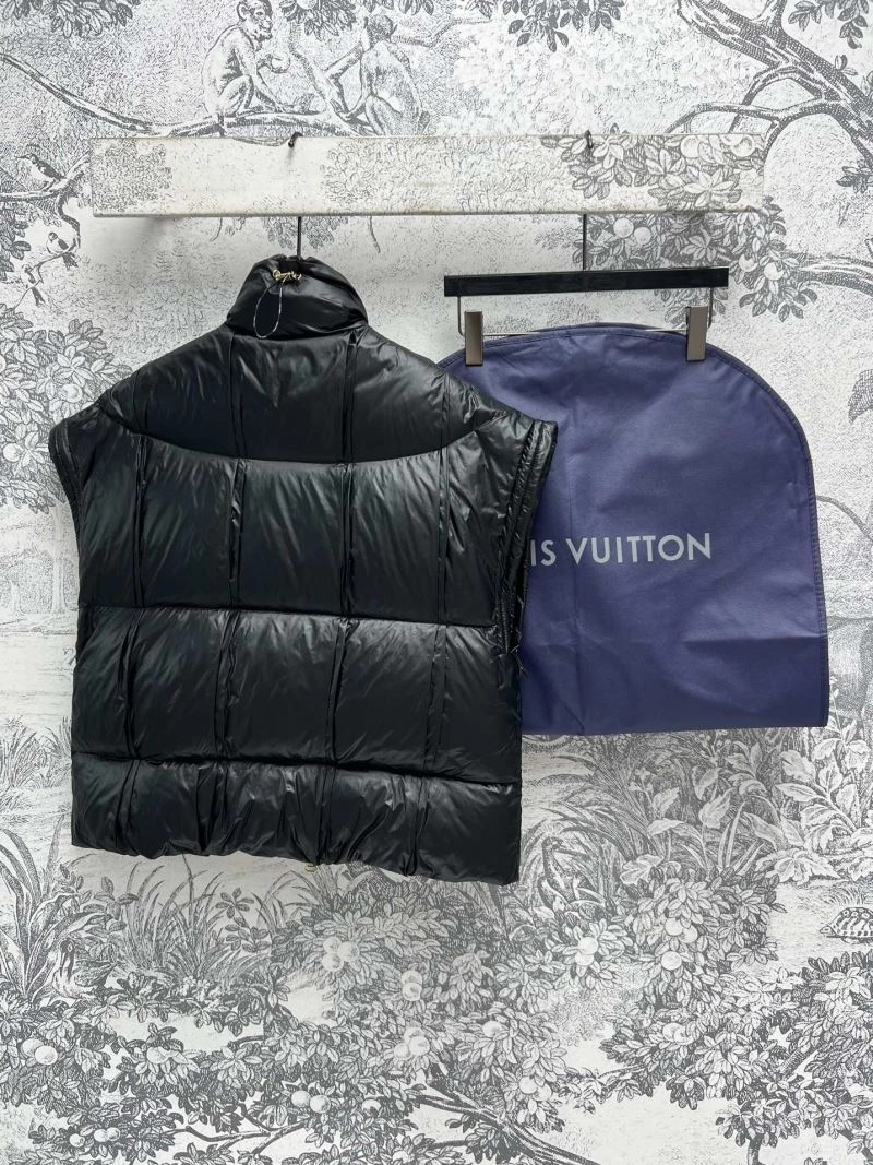 Louis Vuitton Down Jackets Sporty 139270