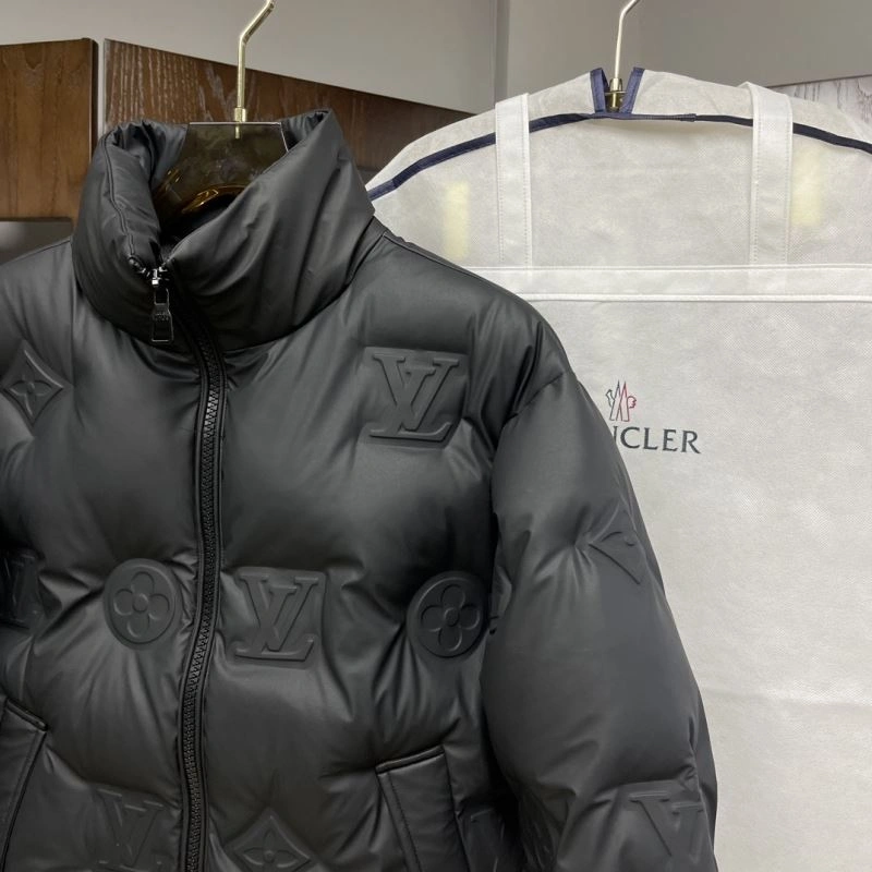 Louis Vuitton Down Jackets Sporty 139263