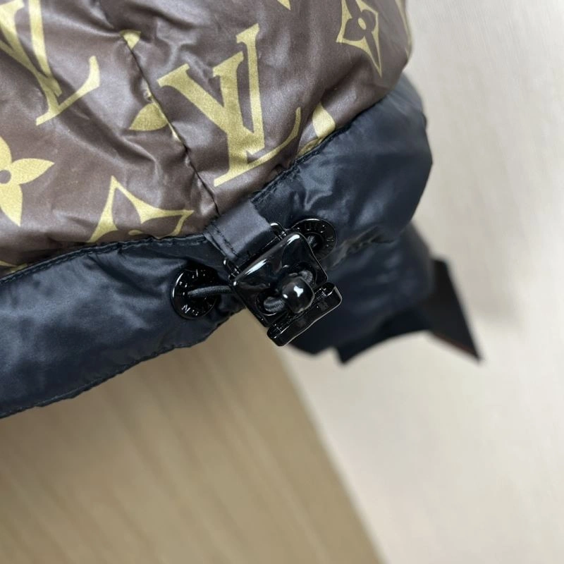Sustainable Louis Vuitton Down Jackets 139257